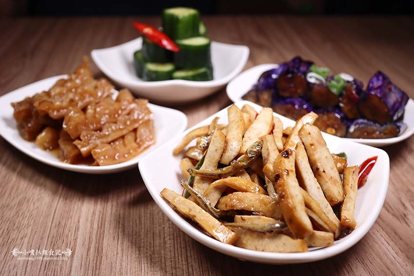 【永和美食】『小本經營』近頂溪站/地表最強平價鼎泰豐/平價、 【永和美食】『小本經營』近頂溪站/地表最強平價鼎泰豐/平價、