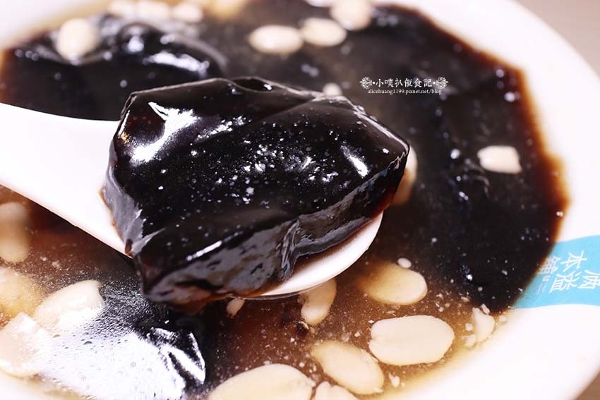 【三重甜品】『滿溢本舖 三重正義店』近台北橋站/傳承三代匠人 【三重甜品】『滿溢本舖 三重正義店』近台北橋站/傳承三代匠人