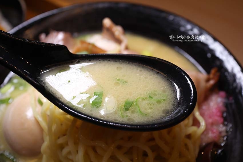 【中和拉麵推薦】『一幸拉麵 中和莒光店』近中和環球購物中心/ 【中和拉麵推薦】『一幸拉麵 中和莒光店』近中和環球購物中心/