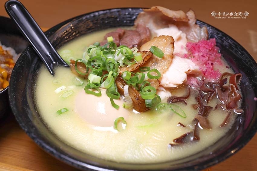 【中和拉麵推薦】『一幸拉麵 中和莒光店』近中和環球購物中心/ 【中和拉麵推薦】『一幸拉麵 中和莒光店』近中和環球購物中心/