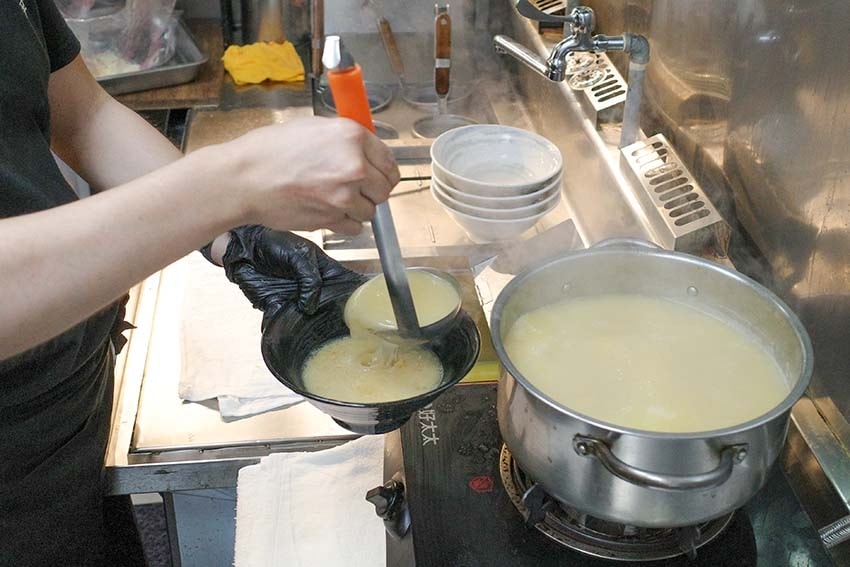 【中和拉麵推薦】『一幸拉麵 中和莒光店』近中和環球購物中心/ 【中和拉麵推薦】『一幸拉麵 中和莒光店』近中和環球購物中心/