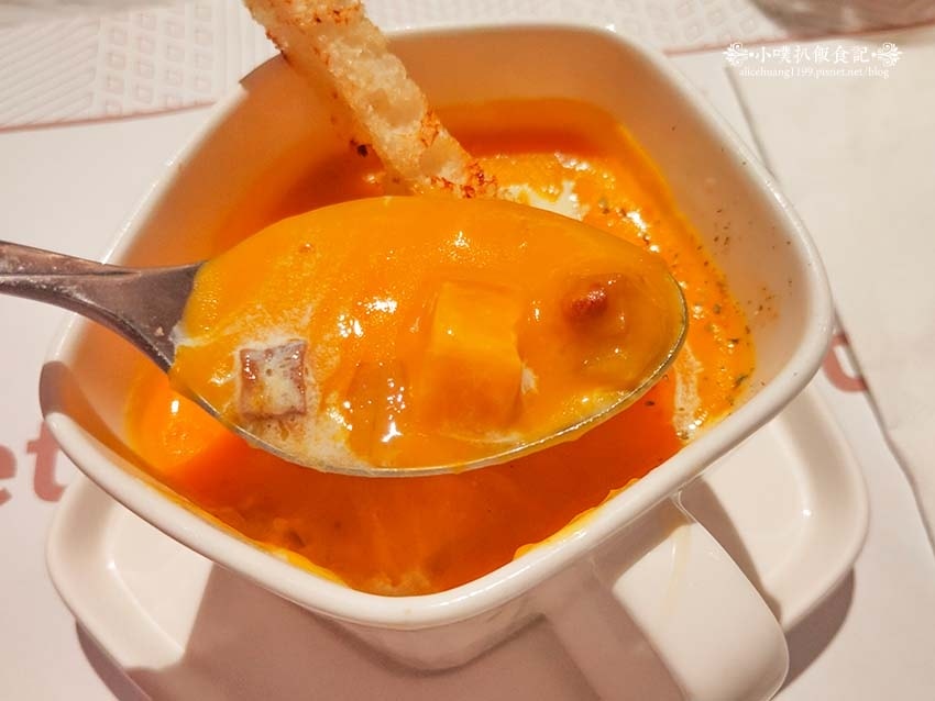 【中和美食】『西堤牛排 中和板南店』近中原站/八道精緻西式套 【中和美食】『西堤牛排 中和板南店』近中原站/八道精緻西式套