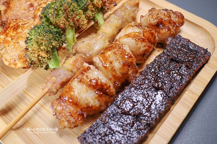 【永和美食】『柒息地串燒居酒屋永和店』近頂溪站/內用外帶宵夜 【永和美食】『柒息地串燒居酒屋永和店』近頂溪站/內用外帶宵夜