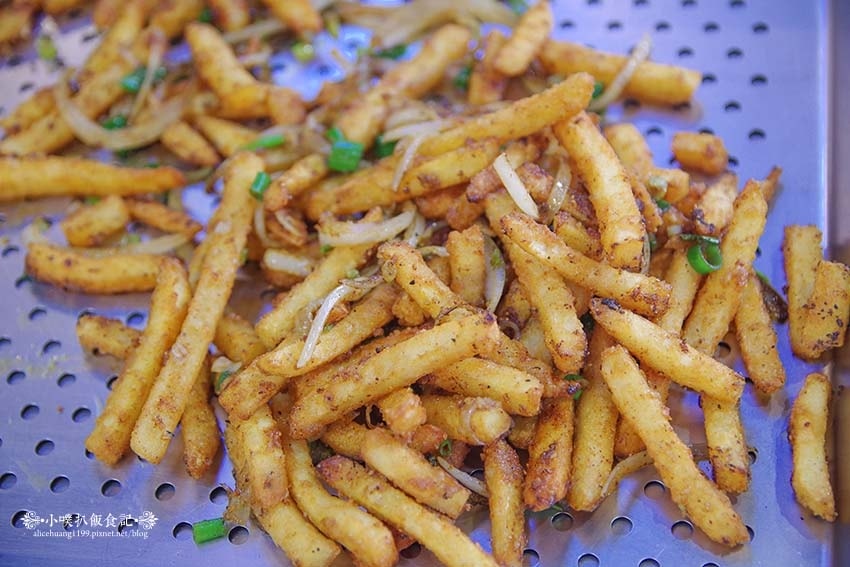 【樹林興仁花園夜市美食】『禾日家』人氣排隊美食/噴泉牛三寶, 【樹林興仁花園夜市美食】『禾日家』人氣排隊美食/噴泉牛三寶,