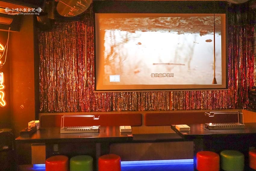 【西門町美食】『羊騷殿』近西門站/全台首間自動燒烤羊肉串,輕 【西門町美食】『羊騷殿』近西門站/全台首間自動燒烤羊肉串,輕