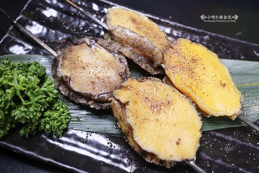 【西門町美食】『羊騷殿』近西門站/全台首間自動燒烤羊肉串,輕 【西門町美食】『羊騷殿』近西門站/全台首間自動燒烤羊肉串,輕