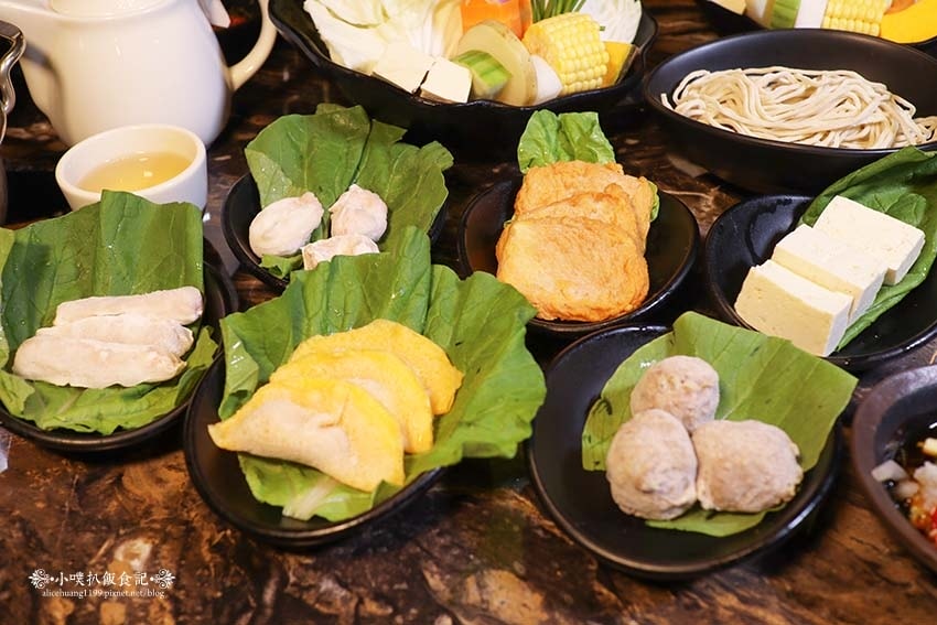 【圓山美食】『丰明殿圓山店』近圓山站/超高CP值海陸火鍋套餐 【圓山美食】『丰明殿圓山店』近圓山站/超高CP值海陸火鍋套餐