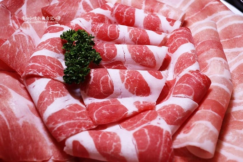 【圓山美食】『丰明殿圓山店』近圓山站/超高CP值海陸火鍋套餐 【圓山美食】『丰明殿圓山店』近圓山站/超高CP值海陸火鍋套餐