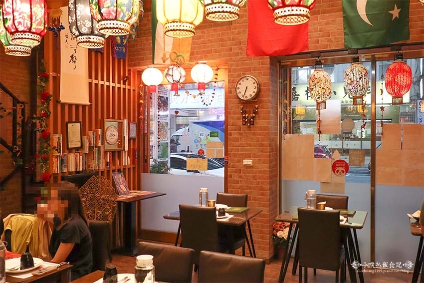 【士林美食】『亞瑟蘭印度餐廳』近芝山站/台北平價印度料理/道 【士林美食】『亞瑟蘭印度餐廳』近芝山站/台北平價印度料理/道