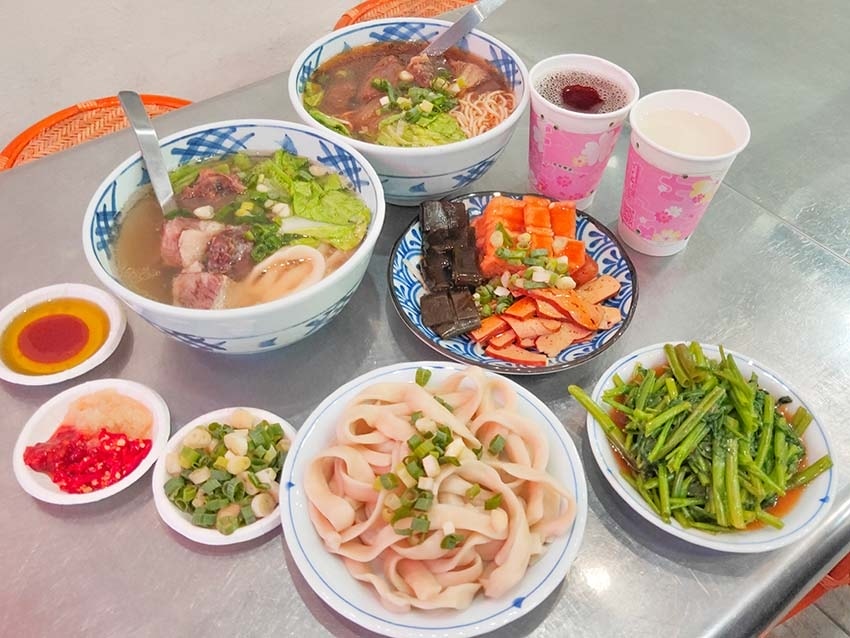 【永和美食】『老王原汁牛肉麵 保平店』近樂華夜市/高CP值/ 【永和美食】『老王原汁牛肉麵 保平店』近樂華夜市/高CP值/