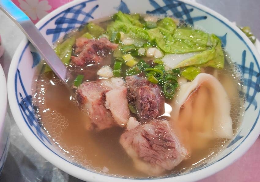 【永和美食】『老王原汁牛肉麵 保平店』近樂華夜市/高CP值/ 【永和美食】『老王原汁牛肉麵 保平店』近樂華夜市/高CP值/