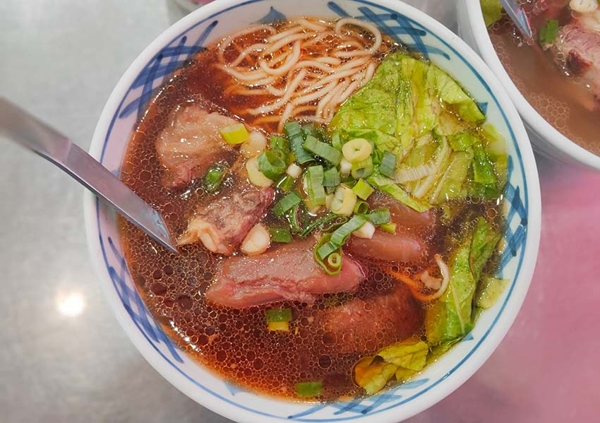 【永和美食】『老王原汁牛肉麵 保平店』近樂華夜市/高CP值/ 【永和美食】『老王原汁牛肉麵 保平店』近樂華夜市/高CP值/