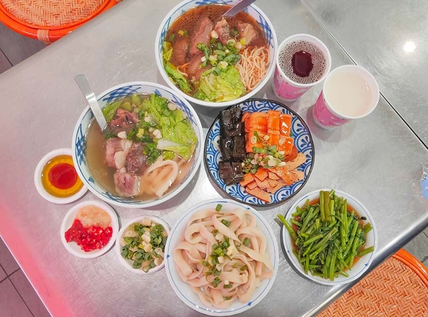 【永和美食】『老王原汁牛肉麵 保平店』近樂華夜市/高CP值/ 【永和美食】『老王原汁牛肉麵 保平店』近樂華夜市/高CP值/