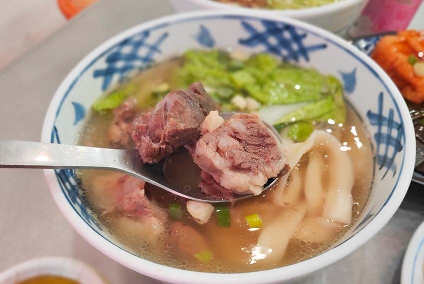 【永和美食】『老王原汁牛肉麵 保平店』近樂華夜市/高CP值/ 【永和美食】『老王原汁牛肉麵 保平店』近樂華夜市/高CP值/