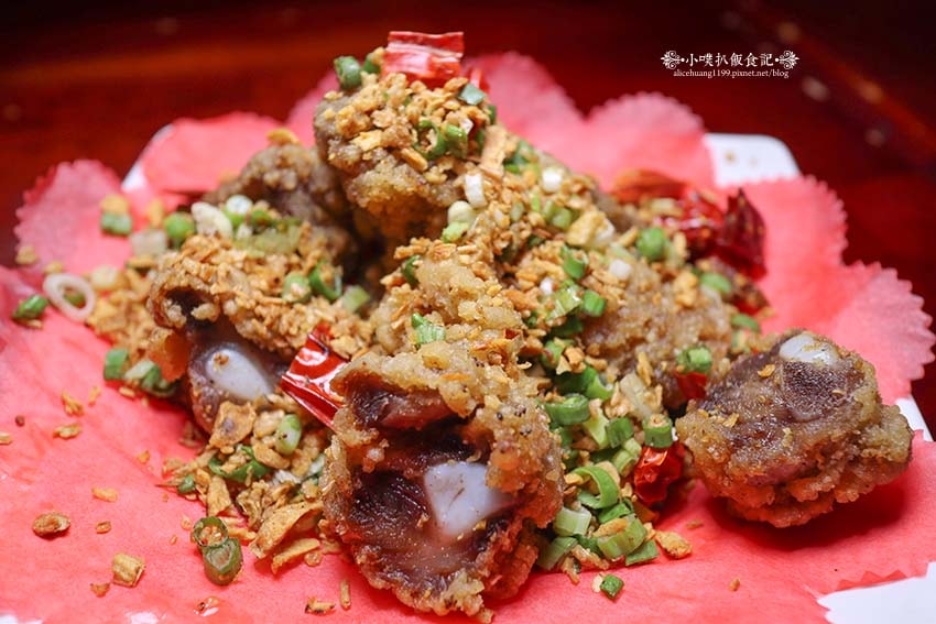 【台北松山美食】『完鍋子熱炒』近忠孝敦化站/市民大道平價熱炒 【台北松山美食】『完鍋子熱炒』近忠孝敦化站/市民大道平價熱炒