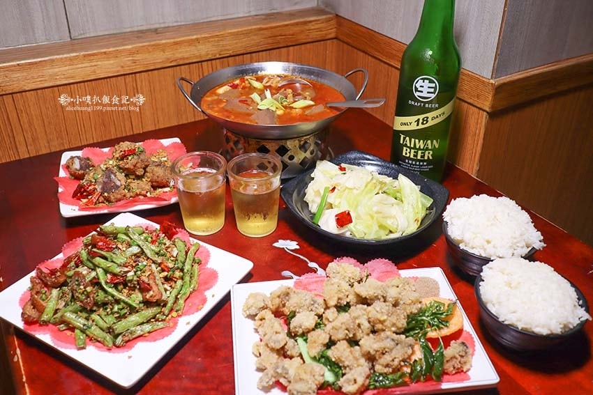 【台北松山美食】『完鍋子熱炒』近忠孝敦化站/市民大道平價熱炒 【台北松山美食】『完鍋子熱炒』近忠孝敦化站/市民大道平價熱炒