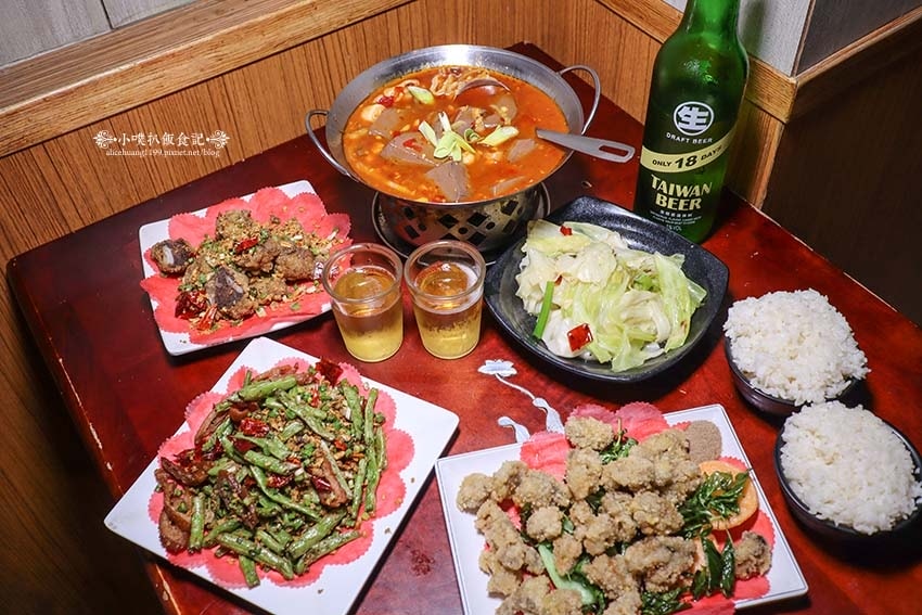 【台北松山美食】『完鍋子熱炒』近忠孝敦化站/市民大道平價熱炒 【台北松山美食】『完鍋子熱炒』近忠孝敦化站/市民大道平價熱炒
