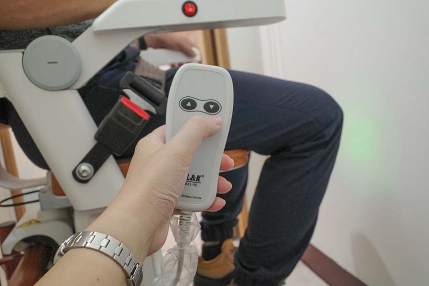 【樓梯升降椅推薦】『羅布森樓梯升降椅』樓梯升降椅第一品牌/M 【樓梯升降椅推薦】『羅布森樓梯升降椅』樓梯升降椅第一品牌/M