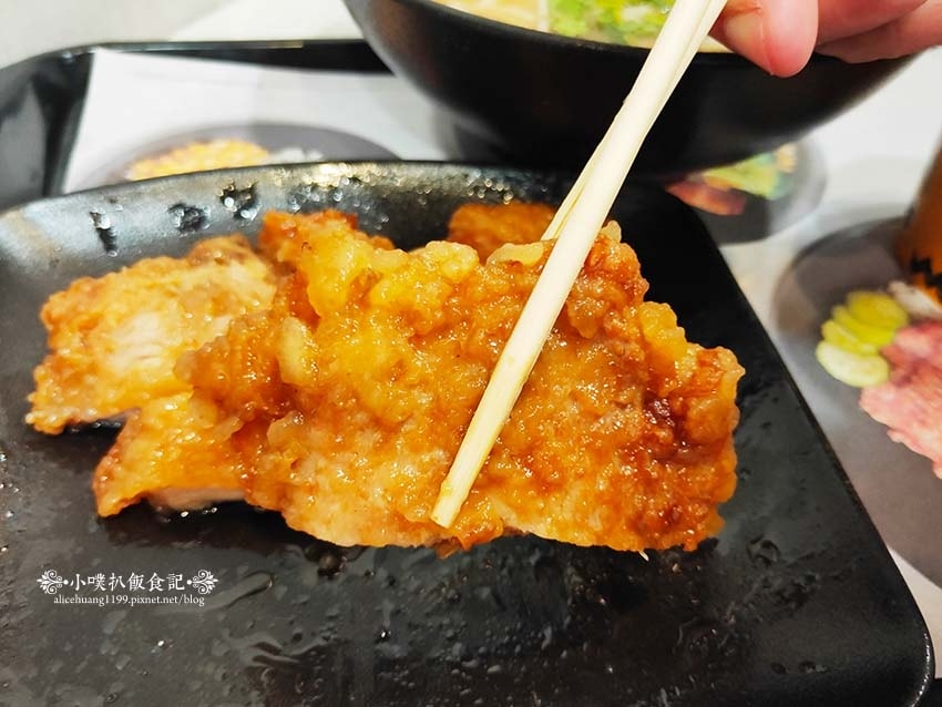 【中和美食】『梁社漢排骨 中和圓通店』近雙和醫院/兩岸十大名 【中和美食】『梁社漢排骨 中和圓通店』近雙和醫院/兩岸十大名