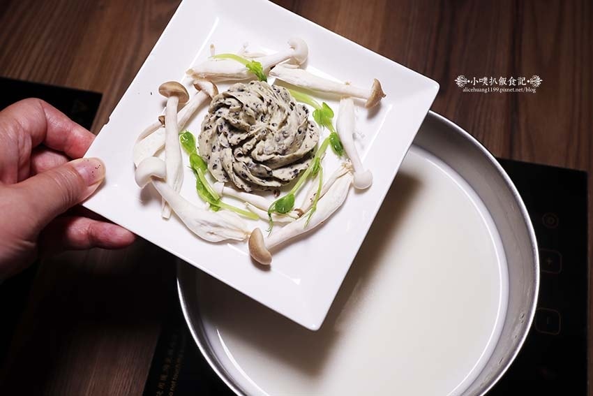 【新莊火鍋推薦】『双禾町鍋物新莊店』 【新莊火鍋推薦】『双禾町鍋物新莊店』