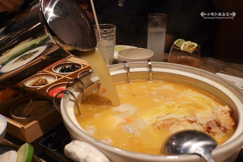 【新莊火鍋推薦】『星曜雞湯』近中山站/ 【新莊火鍋推薦】『星曜雞湯』近中山站/