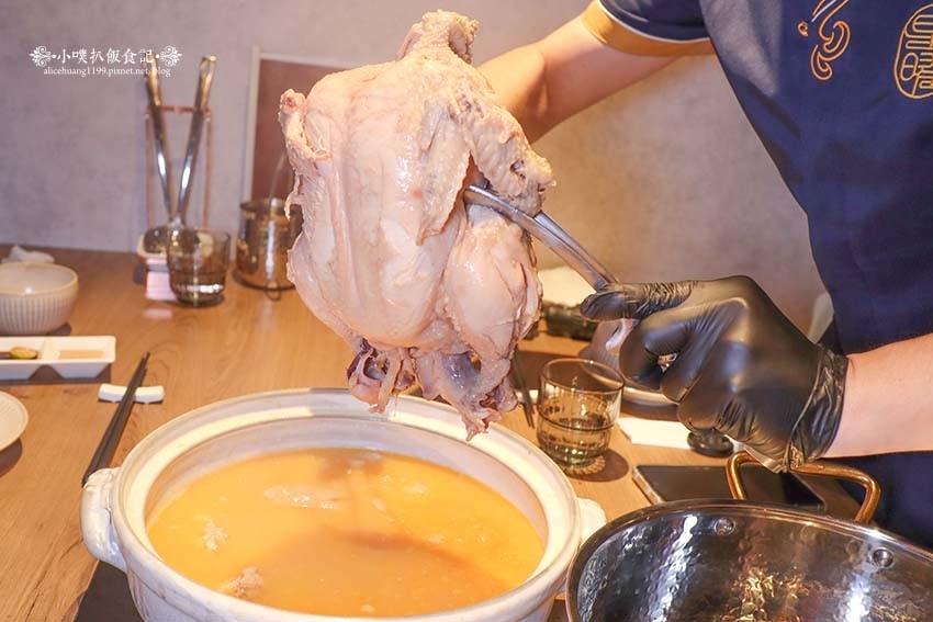 【新莊火鍋推薦】『星曜雞湯』近中山站/ 【新莊火鍋推薦】『星曜雞湯』近中山站/