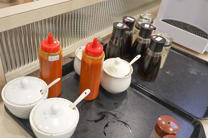 【大安美食】『大安米粉湯』近科技大樓站/大安區宵夜/臺大宵夜 【大安美食】『大安米粉湯』近科技大樓站/大安區宵夜/臺大宵夜