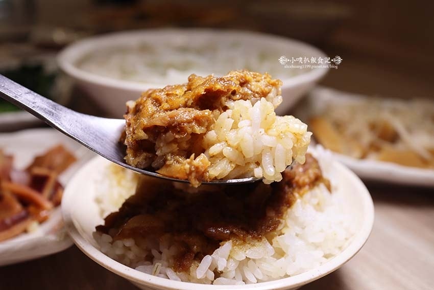 【大安美食】『大安米粉湯』近科技大樓站/大安區宵夜/臺大宵夜 【大安美食】『大安米粉湯』近科技大樓站/大安區宵夜/臺大宵夜