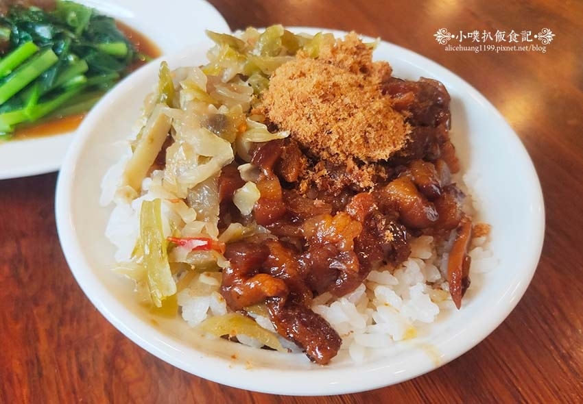 【永和美食】『下港排骨酥湯』近樂華夜市/永和超人氣排隊名店/ 【永和美食】『下港排骨酥湯』近樂華夜市/永和超人氣排隊名店/