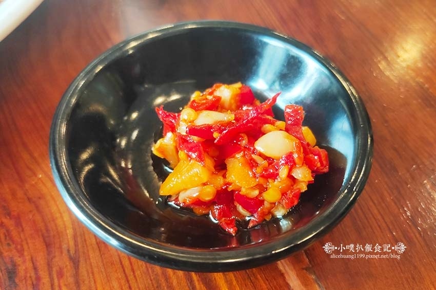 【永和美食】『下港排骨酥湯』近樂華夜市/永和超人氣排隊名店/ 【永和美食】『下港排骨酥湯』近樂華夜市/永和超人氣排隊名店/