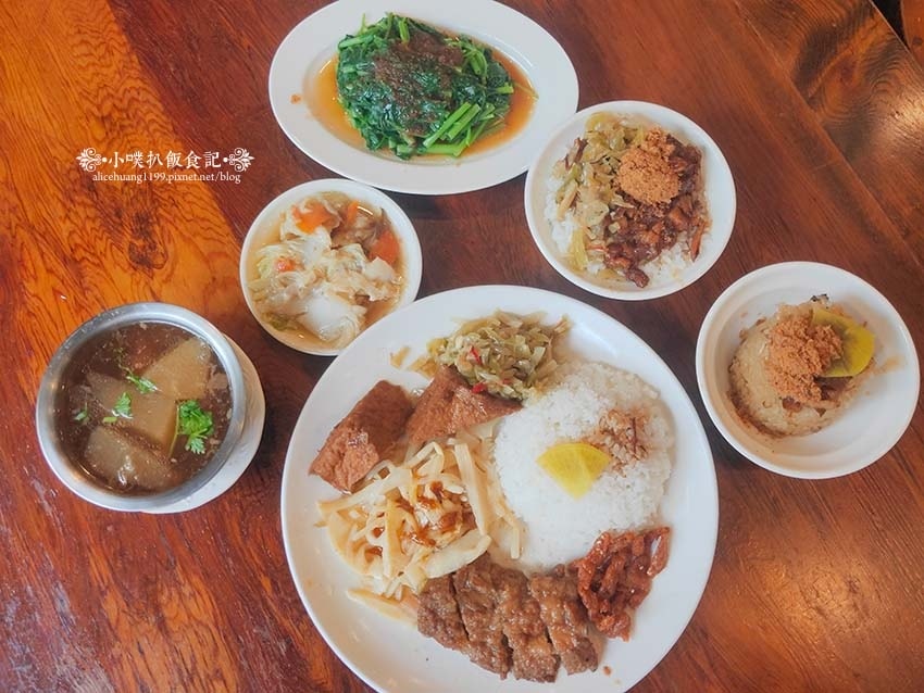 【永和美食】『下港排骨酥湯』近樂華夜市/永和超人氣排隊名店/ 【永和美食】『下港排骨酥湯』近樂華夜市/永和超人氣排隊名店/