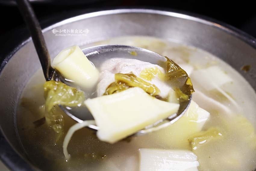 【台北聚餐推薦】『喫飯食堂』近東門站/大安森林公園美食/大安 【台北聚餐推薦】『喫飯食堂』近東門站/大安森林公園美食/大安