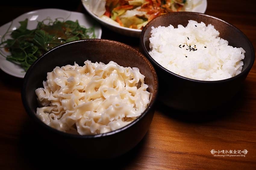 【忠孝復興中式餐廳】『仨弄砂鍋煲』近忠孝復興站/東區新開幕餐 【忠孝復興中式餐廳】『仨弄砂鍋煲』近忠孝復興站/東區新開幕餐