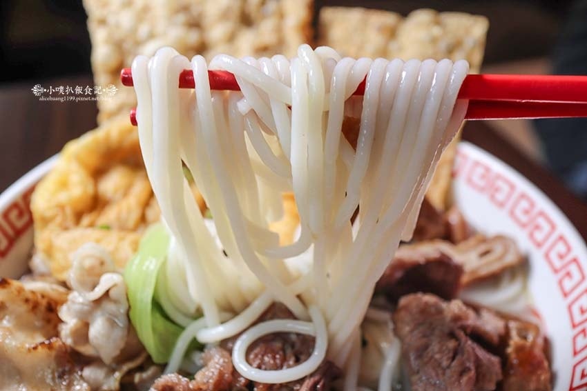 【大同區美食】『螺螄福Rose food正宗柳州螺螄粉』近中 【大同區美食】『螺螄福Rose food正宗柳州螺螄粉』近中