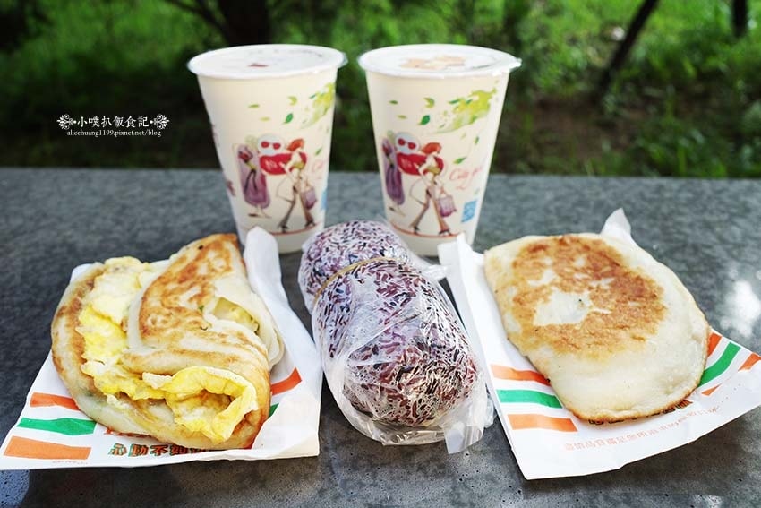 【永和美食】『早安蔥油餅』近永安市場站/四號公園周邊美食/永 【永和美食】『早安蔥油餅』近永安市場站/四號公園周邊美食/永