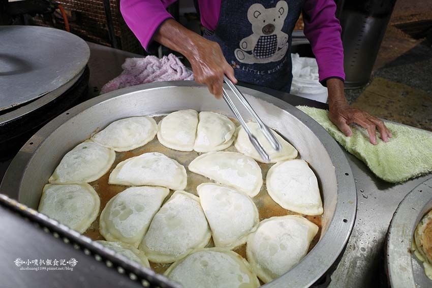 【永和美食】『早安蔥油餅』近永安市場站/四號公園周邊美食/永 【永和美食】『早安蔥油餅』近永安市場站/四號公園周邊美食/永