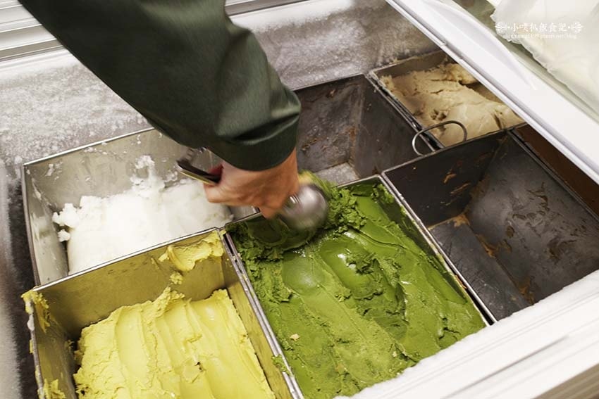 【永和美食】『和美冰菓室』永和冰品推薦/傳統古早味叭噗/喚起 【永和美食】『和美冰菓室』永和冰品推薦/傳統古早味叭噗/喚起