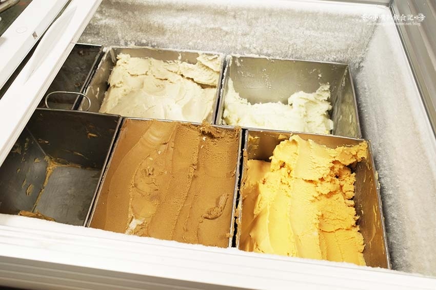 【永和美食】『和美冰菓室』永和冰品推薦/傳統古早味叭噗/喚起 【永和美食】『和美冰菓室』永和冰品推薦/傳統古早味叭噗/喚起