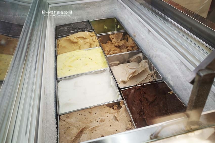 【永和美食】『和美冰菓室』永和冰品推薦/傳統古早味叭噗/喚起 【永和美食】『和美冰菓室』永和冰品推薦/傳統古早味叭噗/喚起