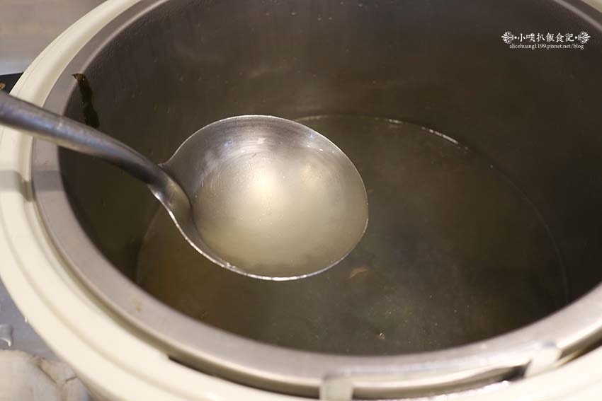 【中和美食】『馥小玉(原飄香經典)』平價便當/大份量、高CP 【中和美食】『馥小玉(原飄香經典)』平價便當/大份量、高CP