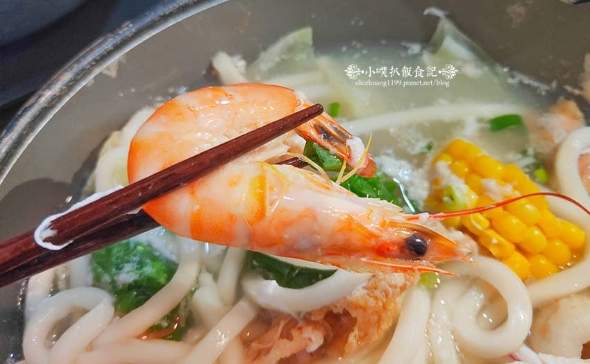 【永和美食】『華王鍋燒麵』近永安市場站/四號公園周邊美食/什 【永和美食】『華王鍋燒麵』近永安市場站/四號公園周邊美食/什