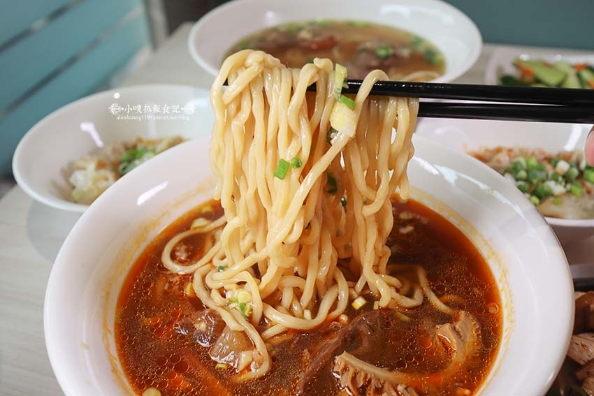 【板橋牛肉麵】『吉米頁 紅燒牛肉麵』近板新站/傳承媽媽40年 【板橋牛肉麵】『吉米頁 紅燒牛肉麵』近板新站/傳承媽媽40年