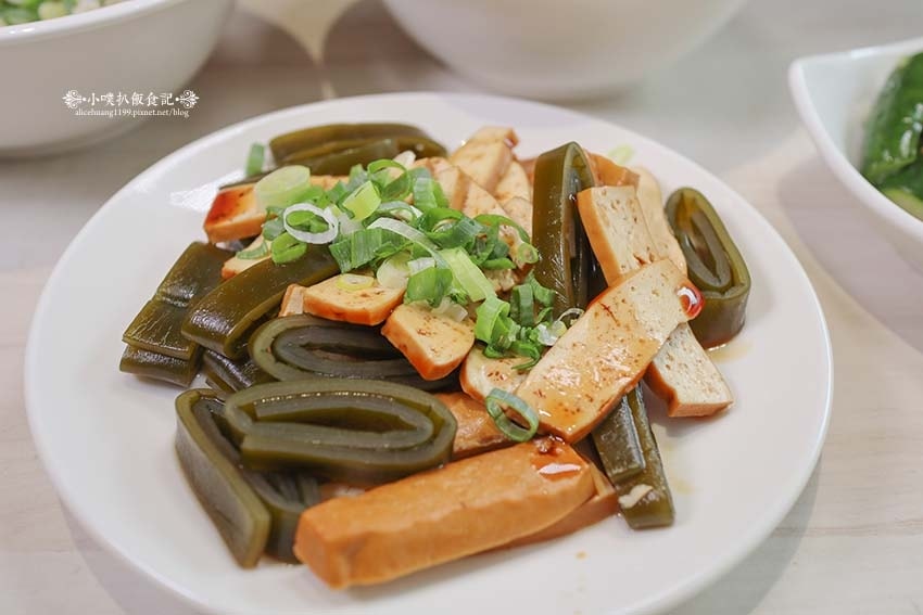 【板橋牛肉麵】『吉米頁 紅燒牛肉麵』近板新站/傳承媽媽40年 【板橋牛肉麵】『吉米頁 紅燒牛肉麵』近板新站/傳承媽媽40年