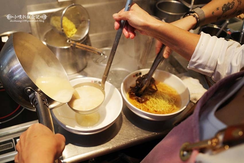 【永和美食】『稻彥商號 涼米貳家』新開幕/近頂溪站/永和拉麵 【永和美食】『稻彥商號 涼米貳家』新開幕/近頂溪站/永和拉麵