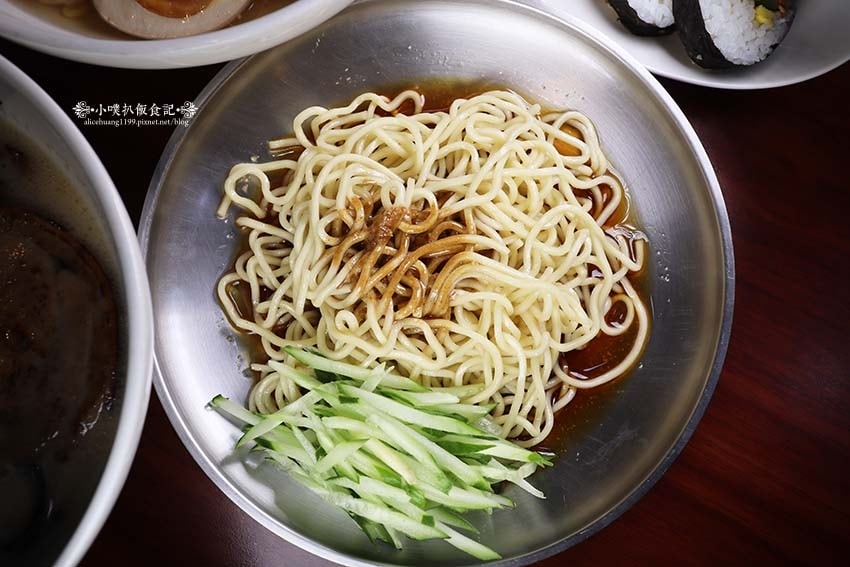 【永和美食】『稻彥商號 涼米貳家』新開幕/近頂溪站/永和拉麵 【永和美食】『稻彥商號 涼米貳家』新開幕/近頂溪站/永和拉麵