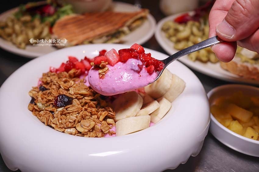 【大巨蛋早午餐推薦】『BEAN U Plant Cafe』近 【大巨蛋早午餐推薦】『BEAN U Plant Cafe』近