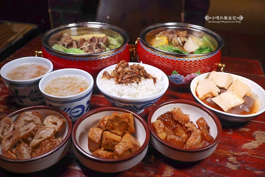 【板橋小火鍋】『占元府新台式潮鍋』近板橋站/新開幕/平價、高 【板橋小火鍋】『占元府新台式潮鍋』近板橋站/新開幕/平價、高