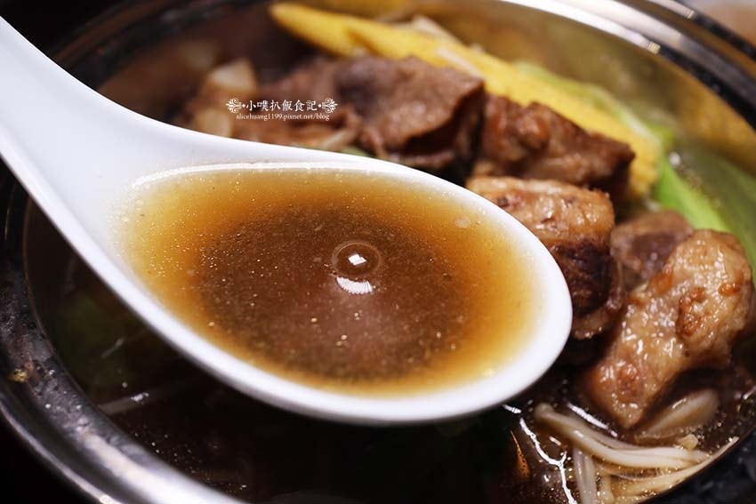 【板橋小火鍋】『占元府新台式潮鍋』近板橋站/新開幕/平價、高 【板橋小火鍋】『占元府新台式潮鍋』近板橋站/新開幕/平價、高