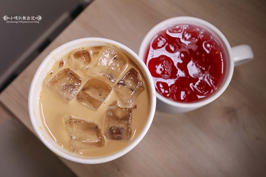 【三重咖啡廳】『Cozy coffee可集咖啡 三重集英門市 【三重咖啡廳】『Cozy coffee可集咖啡 三重集英門市