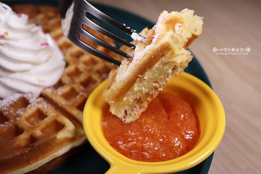 【三重咖啡廳】『Cozy coffee可集咖啡 三重集英門市 【三重咖啡廳】『Cozy coffee可集咖啡 三重集英門市